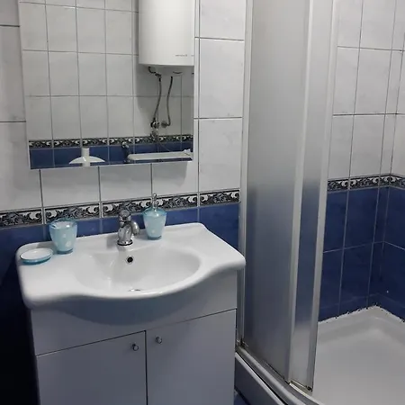 Apartman Taseski דירה